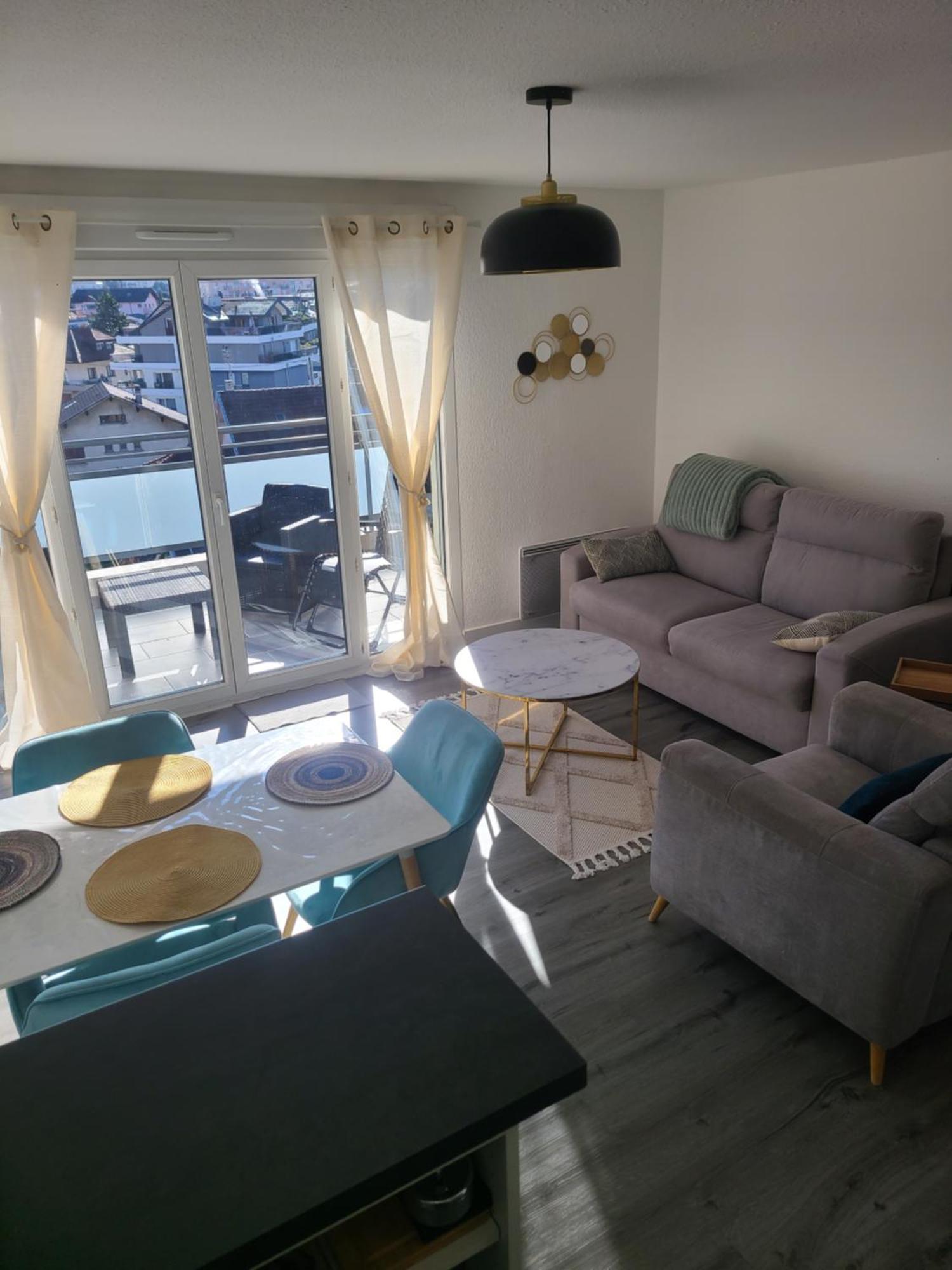 Joli T2 Proche Gare Avec Vue Apartment Annemasse Exterior foto